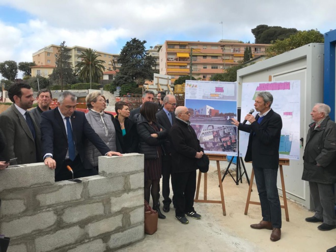 Equipement petite Enfance : pose de la première pierre du futur établissement Gabriel-Ferrer à Saint Laurent du Var